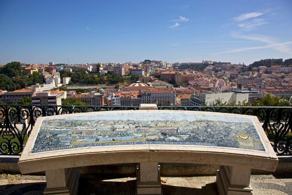 Windows Of Bica-great View Over River *