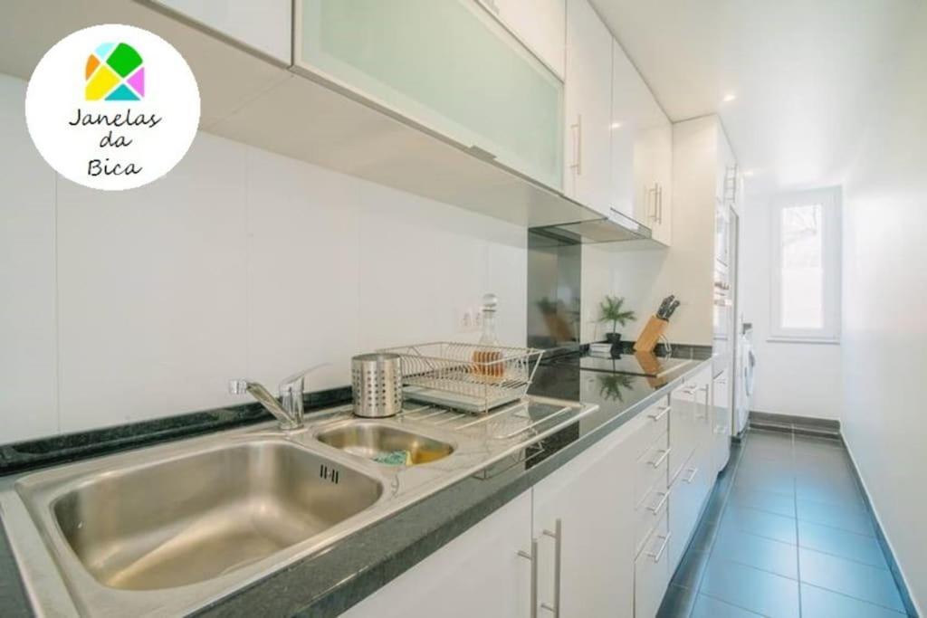 Apartamento Windows Of Bica-great View Over River